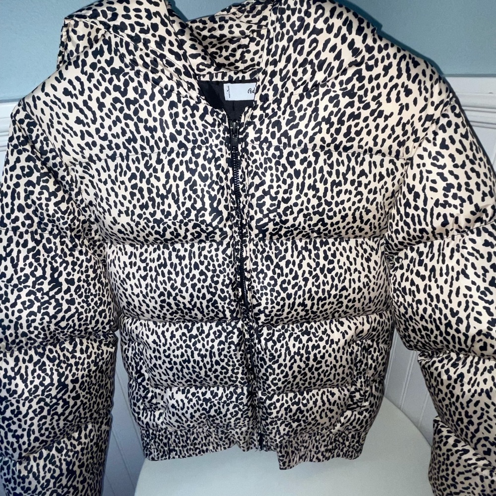 Adika Cheetah Puffer Jacket